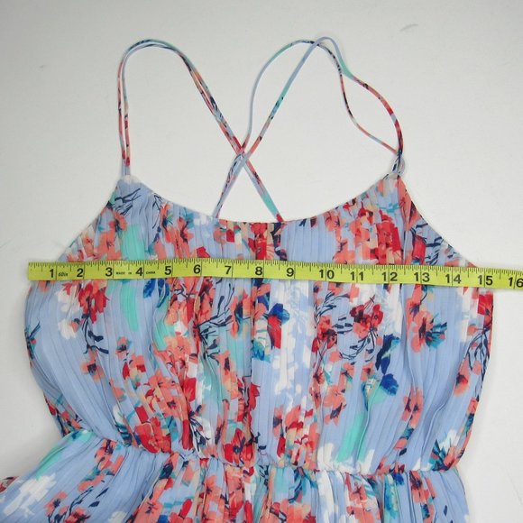 Forever 21 Summer Floral Crisscross Straps Dress - Picture 5 of 8